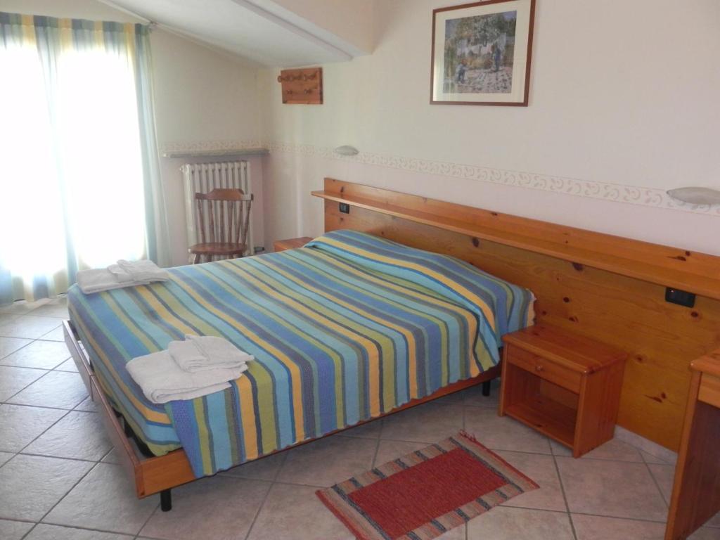 Hotel Ristorante Belsito Borgo San Dalmazzo Zimmer foto